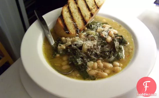 Tuscan Bean And Swiss Chard Soup