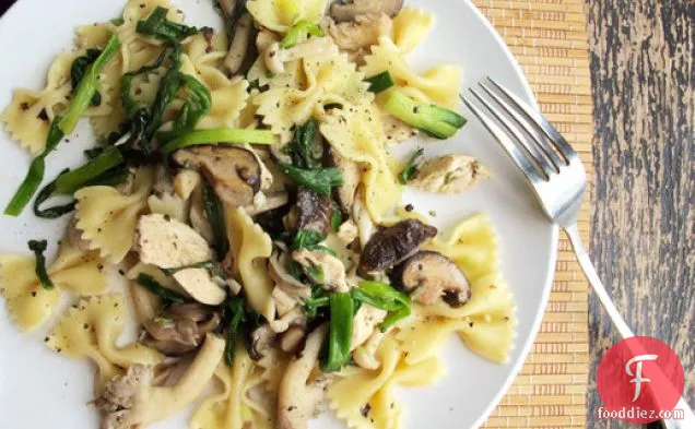 Chicken Pasta with Mixed Mushrooms and Green Onions