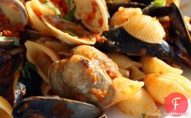 French in a Flash: Provençal Mussels and Clams Over Shells