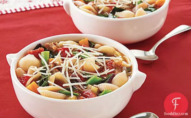 Hearty Minestrone with Shells