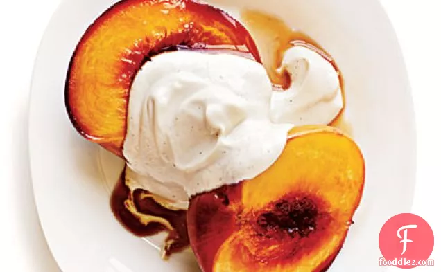 Bourbon-Glazed Peaches With Yogurt