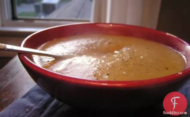 रात का खाना आज रात: चटपटा आलू-सौंफ का सूप