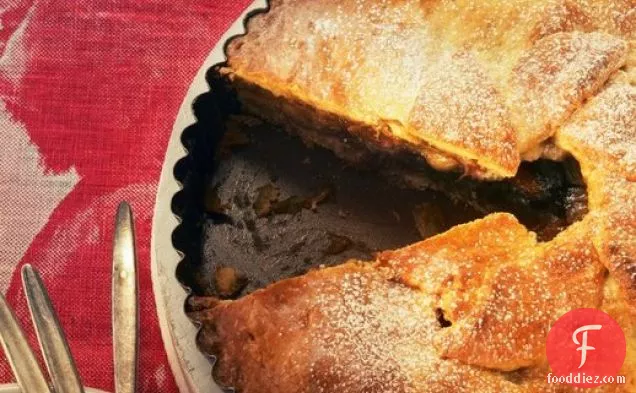 Rhubarb Pie with Almond Paste