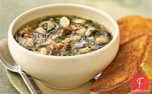 Italian White Bean and Spinach Soup