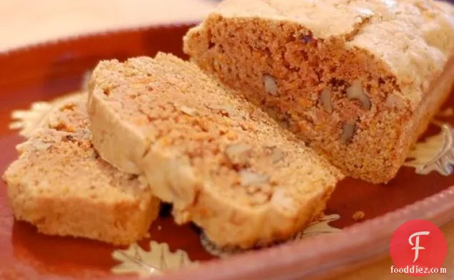 Carrot Walnut Loaf Cake
