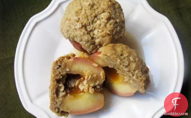 Sunday Brunch: Rum-Filled Baked Apples with Oat Crumble