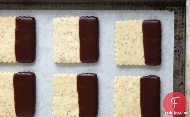 Poppy Seed Squares wIth Chocolate Tips