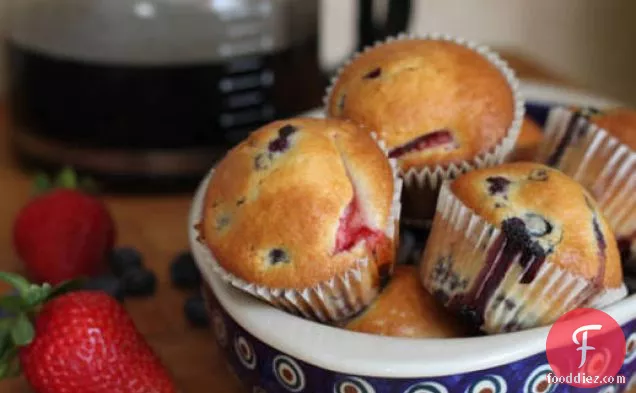 Gluten-Free Tuesday: Berry Muffins