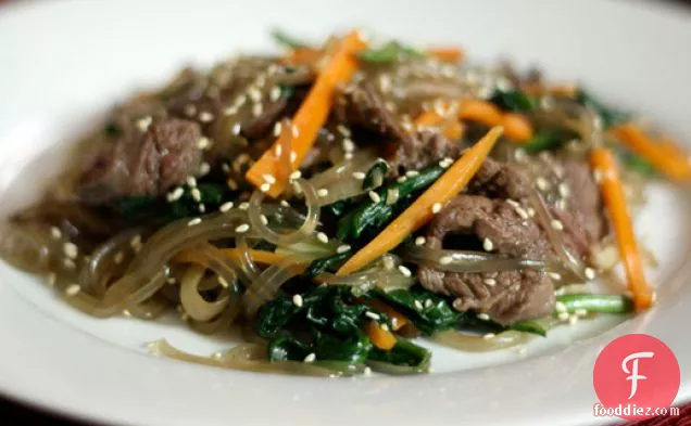 Dinner Tonight: Korean Japchae (Noodles with Spinach, Carrot, and Beef)