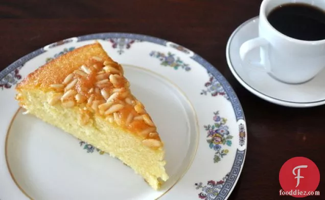 Almond Cake with Pignolis