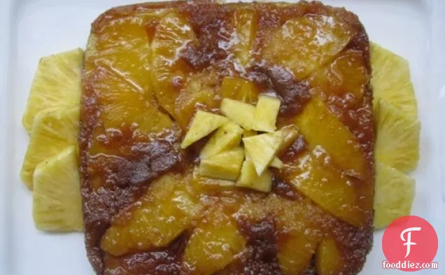 Sunday Brunch: Pineapple Upside-Down Cake