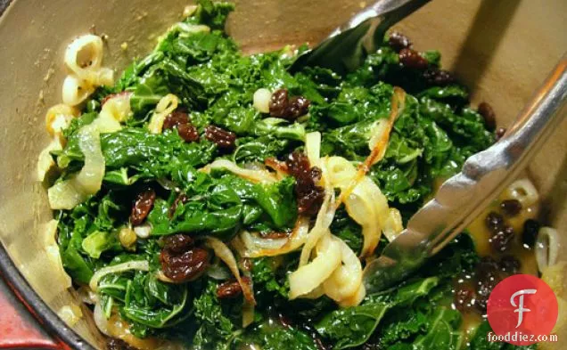 Kale with Golden Raisins and Onions
