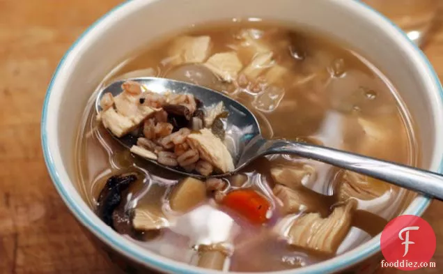 चिकन फारो सूप