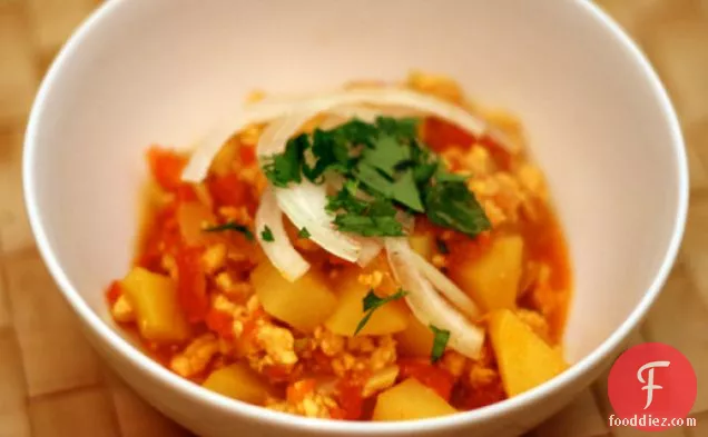 डिनर टुनाइट: मुर्ग कीमा (ग्राउंड चिकन करी)