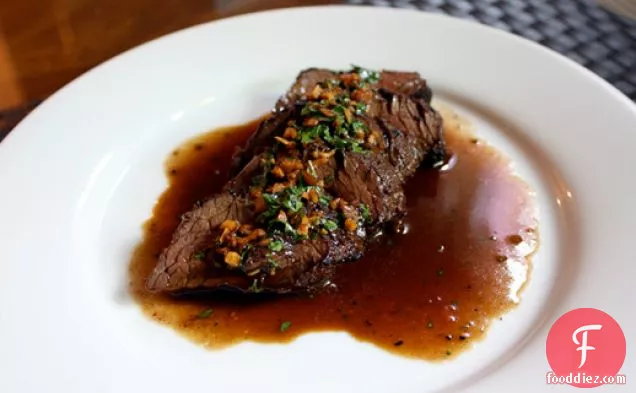 डिनर टुनाइट: सिक्स-स्पाइस हैंगर स्टेक