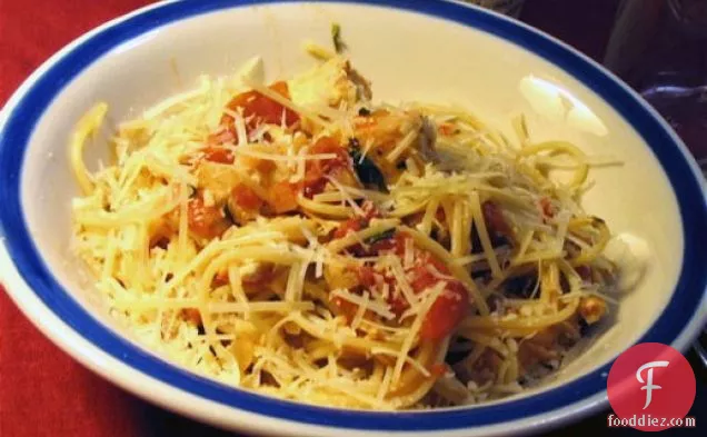 स्वस्थ और स्वादिष्ट: तुलसी चिकन पास्ता