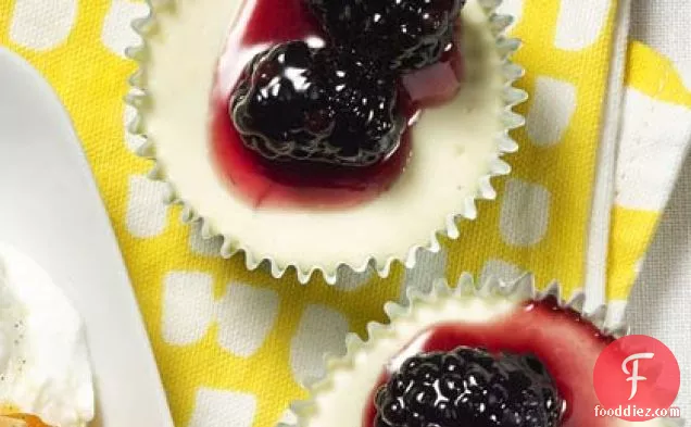Blackberry Cheesecake Cups