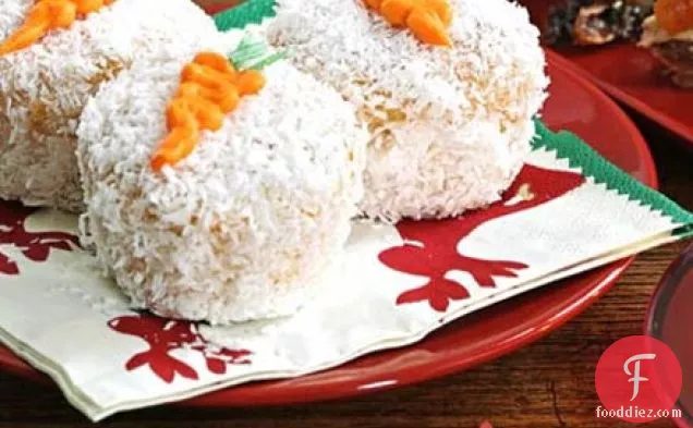 Rudolph's snowball carrot muffins
