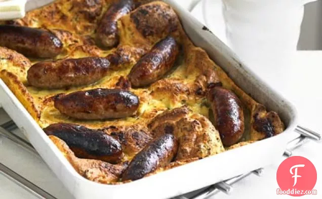 Toad-in-the-hole in 4 easy steps