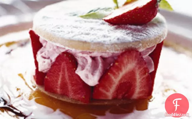 स्ट्रॉबेरी जुनून-फल पाल