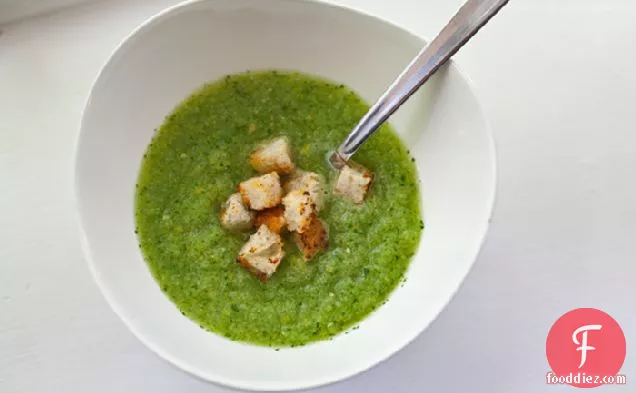 Green Gazpacho With Spicy Croutons