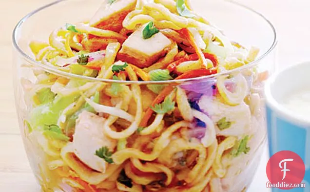 Vegetable and Chicken Lo Mein