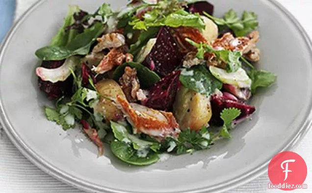 Warm mackerel & beetroot salad