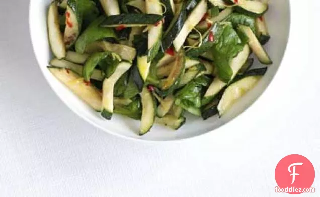 Zingy courgette & spinach salad