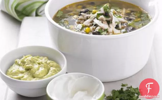 मैक्सिकन चिकन और जंगली चावल का सूप
