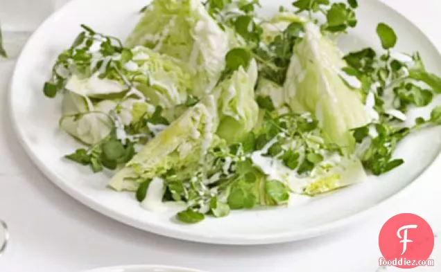 Green salad with buttermilk dressing