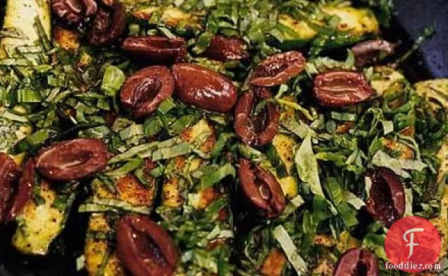 Hot marinated courgettes