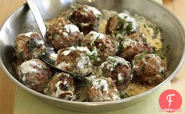 Creamy Swedish meatballs