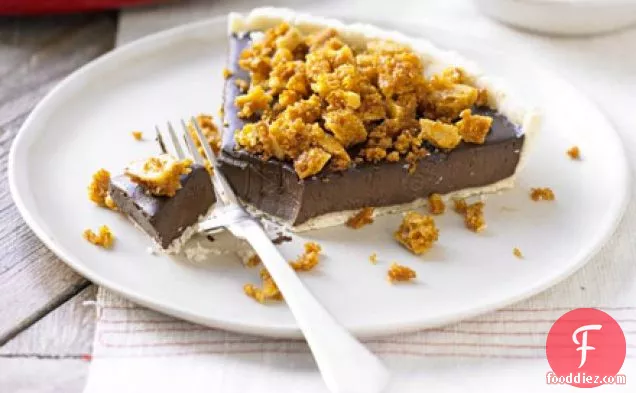 Chocolate tart with honeycomb