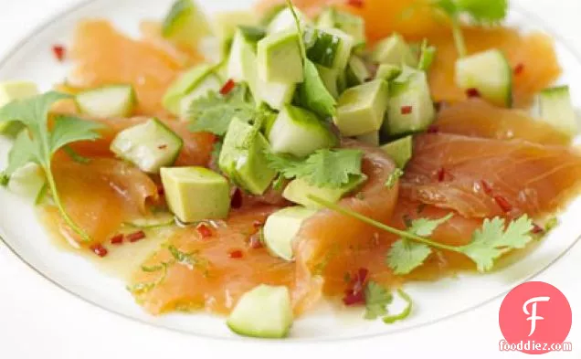 Smoked salmon with Asian dressing