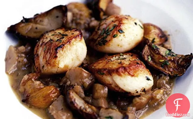 Scallops with cep compote & chestnuts