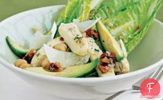Caesar Salad With Chicken And Avocado