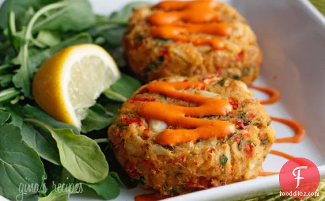 Baked Lump Crab Cakes With Red Pepper Chipotle Lime Sauce