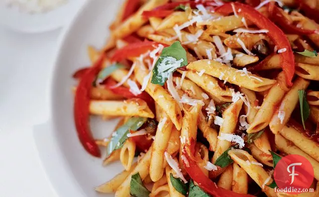 Penne with Red Pepper Sauce