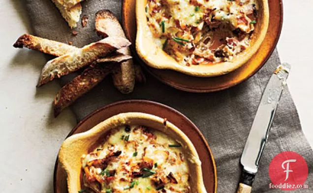 Caramelized Onion, Gruyère, and Bacon Spread