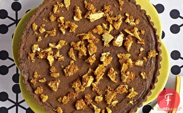 Salted honey fudge & chocolate tart