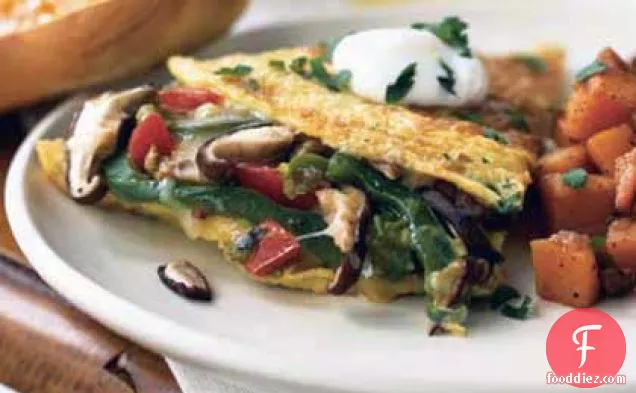Mushroom and Bell Pepper Omelet with Fontina