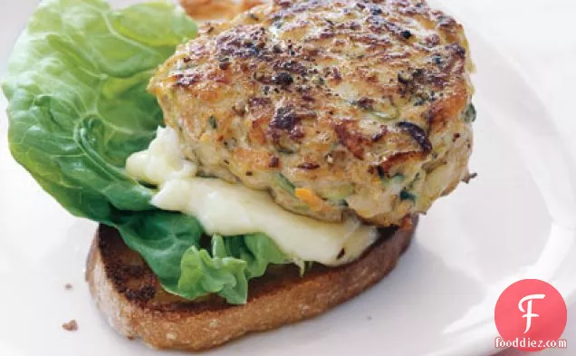 Turkey Burgers with Grated Zucchini and Carrot