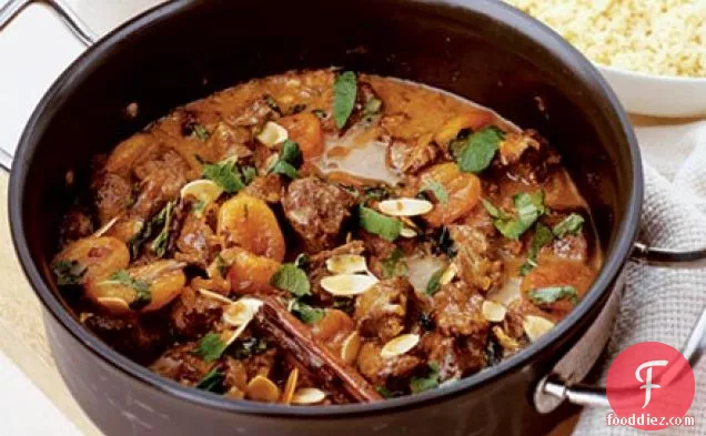 Moroccan lamb with apricots, almonds & mint