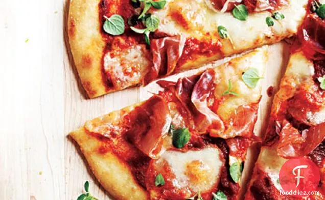 Prosciutto-Mozza Pizza