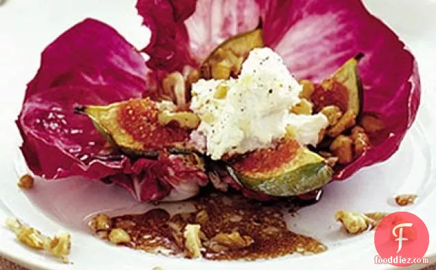 Baked figs & goat's cheese with radicchio