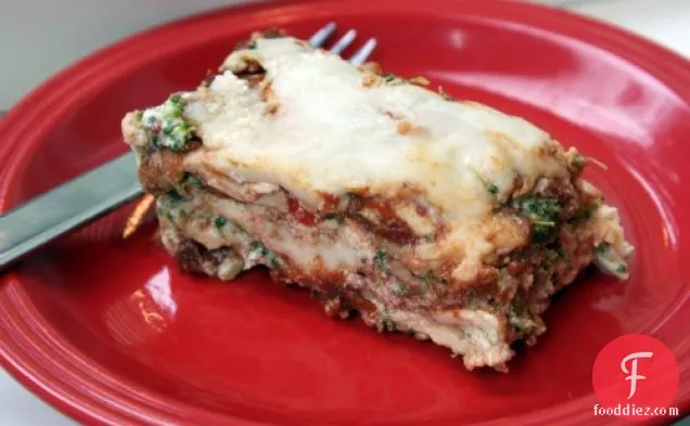 Red, White, And Green Lasagne