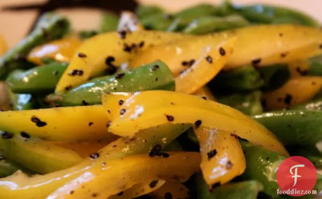 Snap Pea, Bell Pepper And Sesame Salad