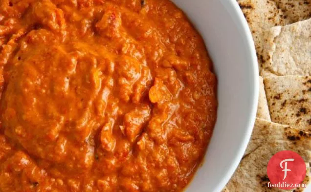 White Bean and Roasted Red Pepper Dip