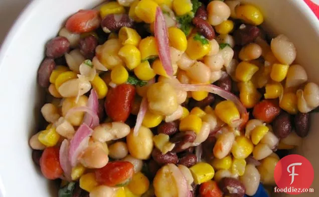 Beans and Corn Salad (Ensalada de Frijol y Maiz)