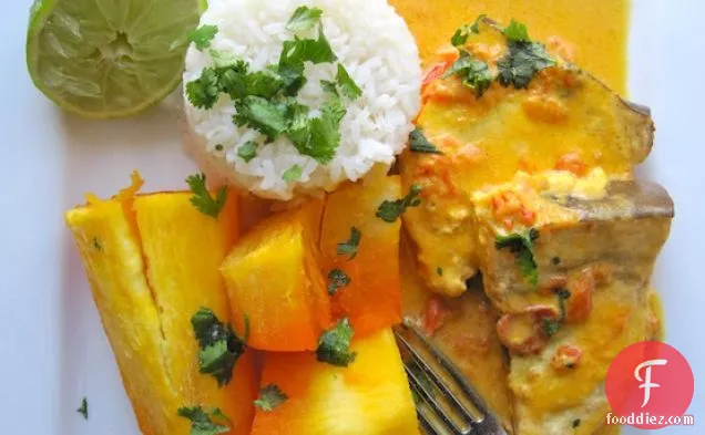 Sudado de Pescado al Coco (Fish Stew with Coconut)